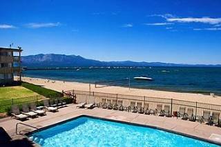 Hotel Tahoe Lakeshore Lodge & Spa