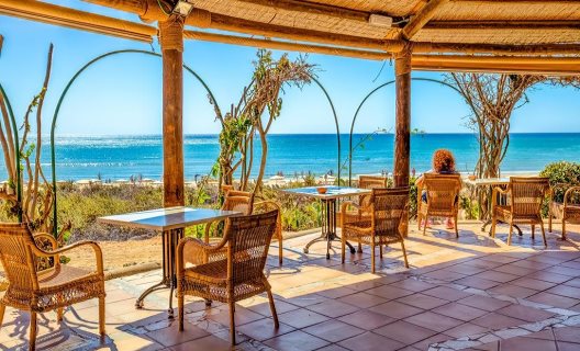 Hotel Taro Beach
