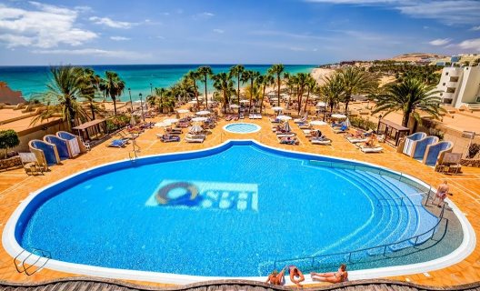 Hotel Taro Beach