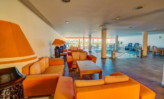Hotel Taro Beach