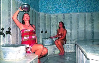 Hotel Thalia Beach Resort
