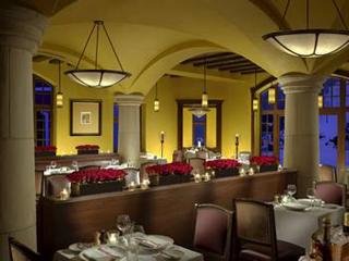 Hotel The Arrabelle At Vail Square