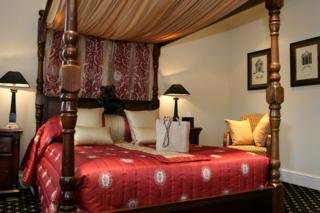 Hotel The Bear