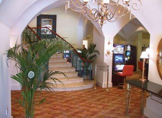 Hotel The Colony