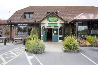 Hotel The Farmhouse Innlodge