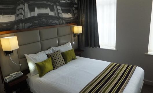 Hotel The Hux
