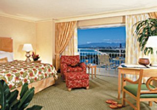 Hotel The Ilikai & Suites
