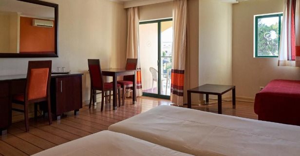 Hotel The Navigator Palm Oasis Alvor