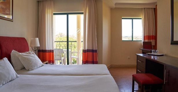Hotel The Navigator Palm Oasis Alvor