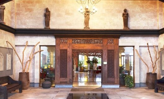 Hotel The Regency Country Club