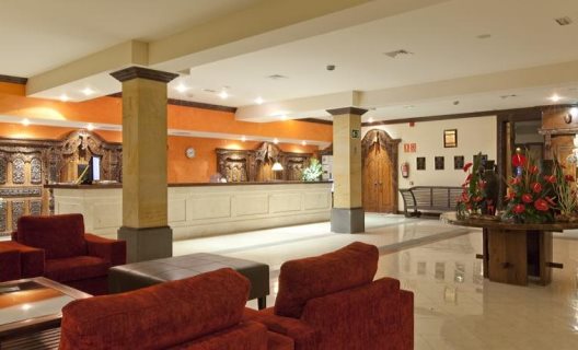 Hotel The Regency Country Club