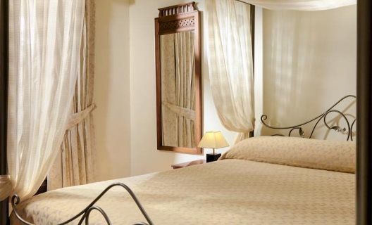 Hotel The Regency Country Club