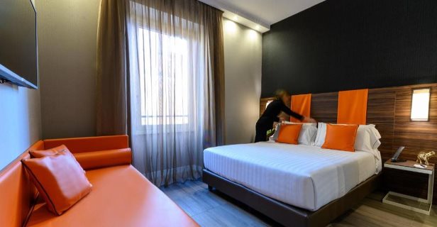 Hotel The Republic