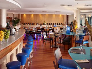 Hotel The Royal Yacht