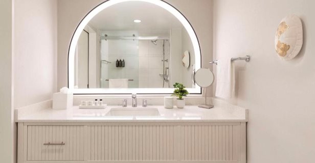 Hotel The Singer Oceanfront Resort Curio Collection By Hilton