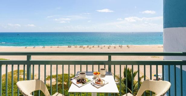 Hotel The Singer Oceanfront Resort Curio Collection By Hilton