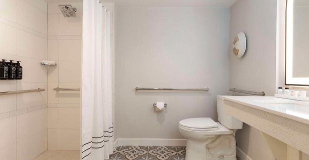 Hotel The Singer Oceanfront Resort Curio Collection By Hilton
