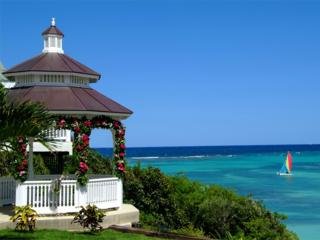 Hotel The Verandah Resort & Spa