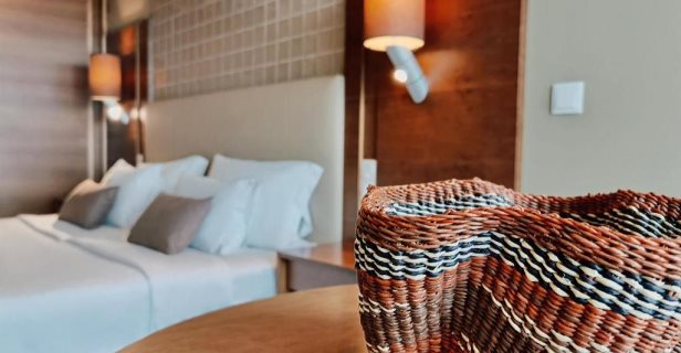 Hotel The Views Baia