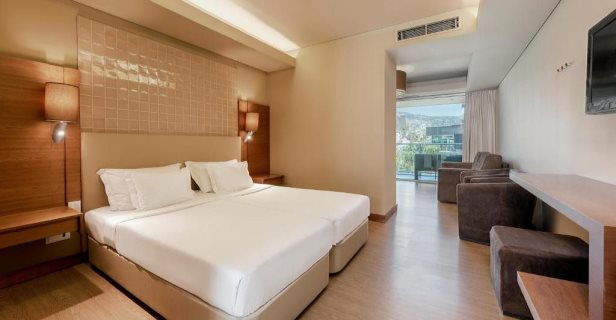 Hotel The Views Baia