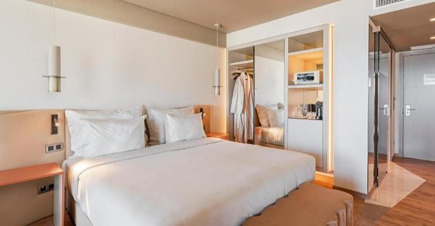 Hotel The Views Baia
