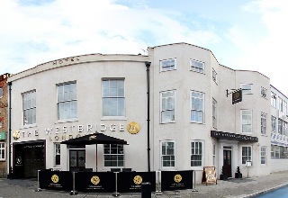 Hotel The Westbridge