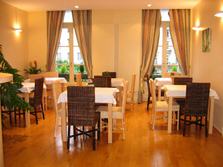 Hotel Theatre