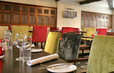 Hotel Thistle The Rougemont