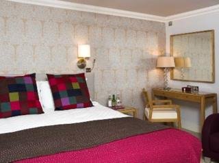 Hotel Three Swans