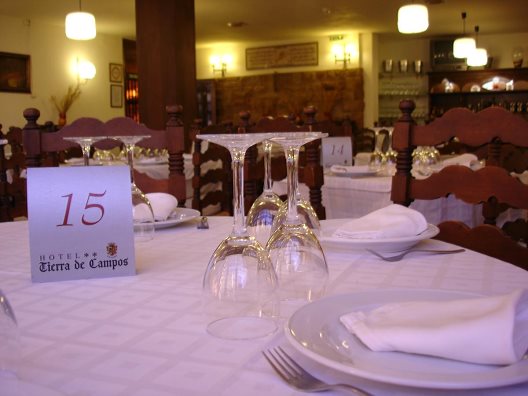 Hotel Tierra De Campos