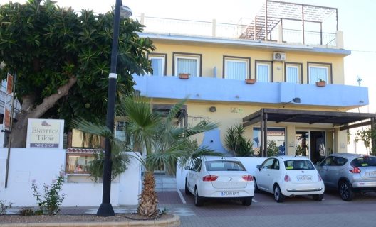 Hotel Tikar