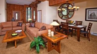 Hotel Timber Cove Inn