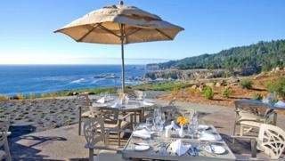 Hotel Timber Cove Inn