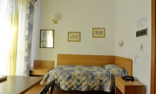 Hotel Tirreno
