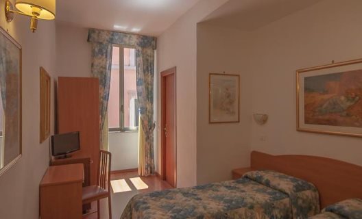 Hotel Tirreno