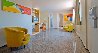 Hotel Tivoli Suites