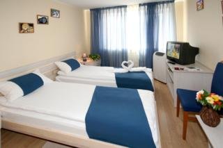 Hotel Tomo