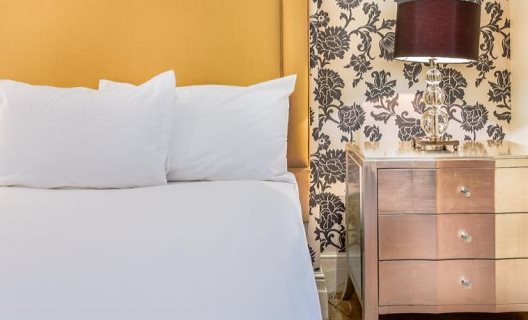 Hotel Tophams