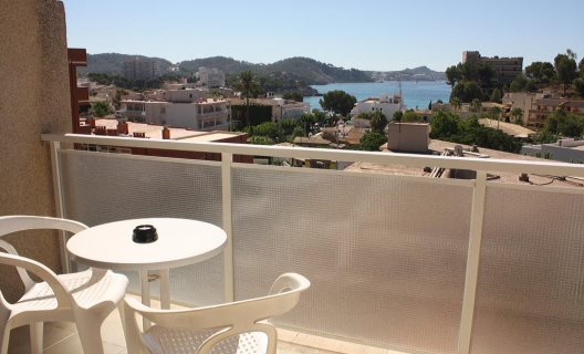 Hotel Tora