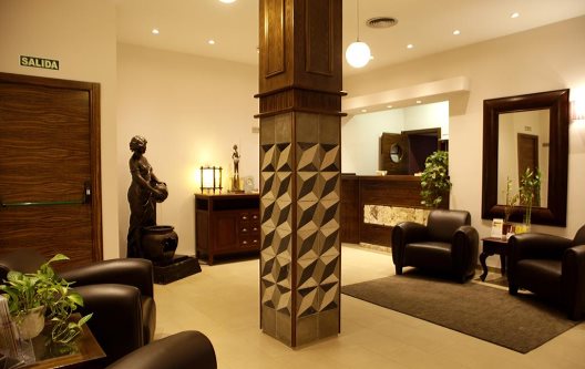 Hotel Toral