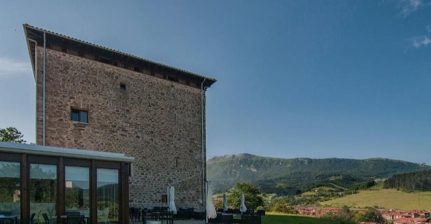 Hotel Torre Zumeltzegi