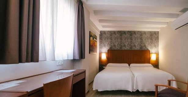 Hotel Torreluz Centro