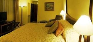 Hotel Toscana Inn