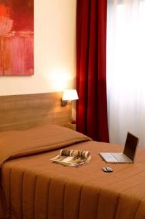 Hotel Tours
