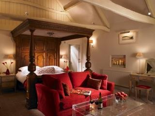 Hotel Tracy Park & Country Club