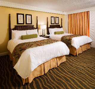 Hotel Tradewinds Island Grand Resort