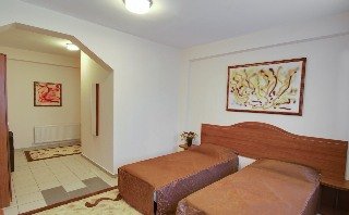 Hotel Tranzzit
