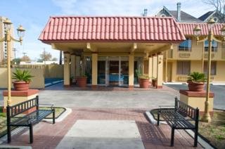 Hotel Travelodge Alamo-riverwalk Convention Center