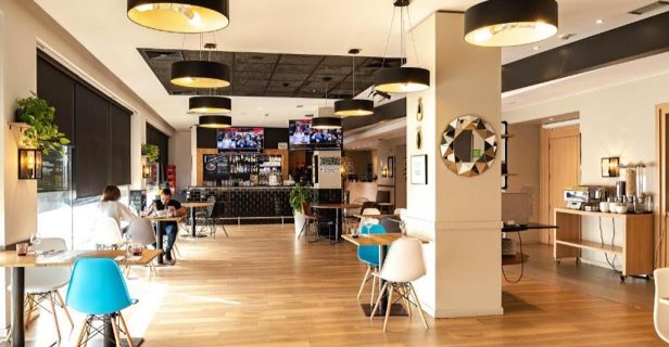 Hotel Travelodge Bcn Cornella Fira