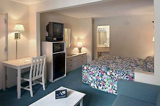 Hotel Travelodge Suites East Gate Orange